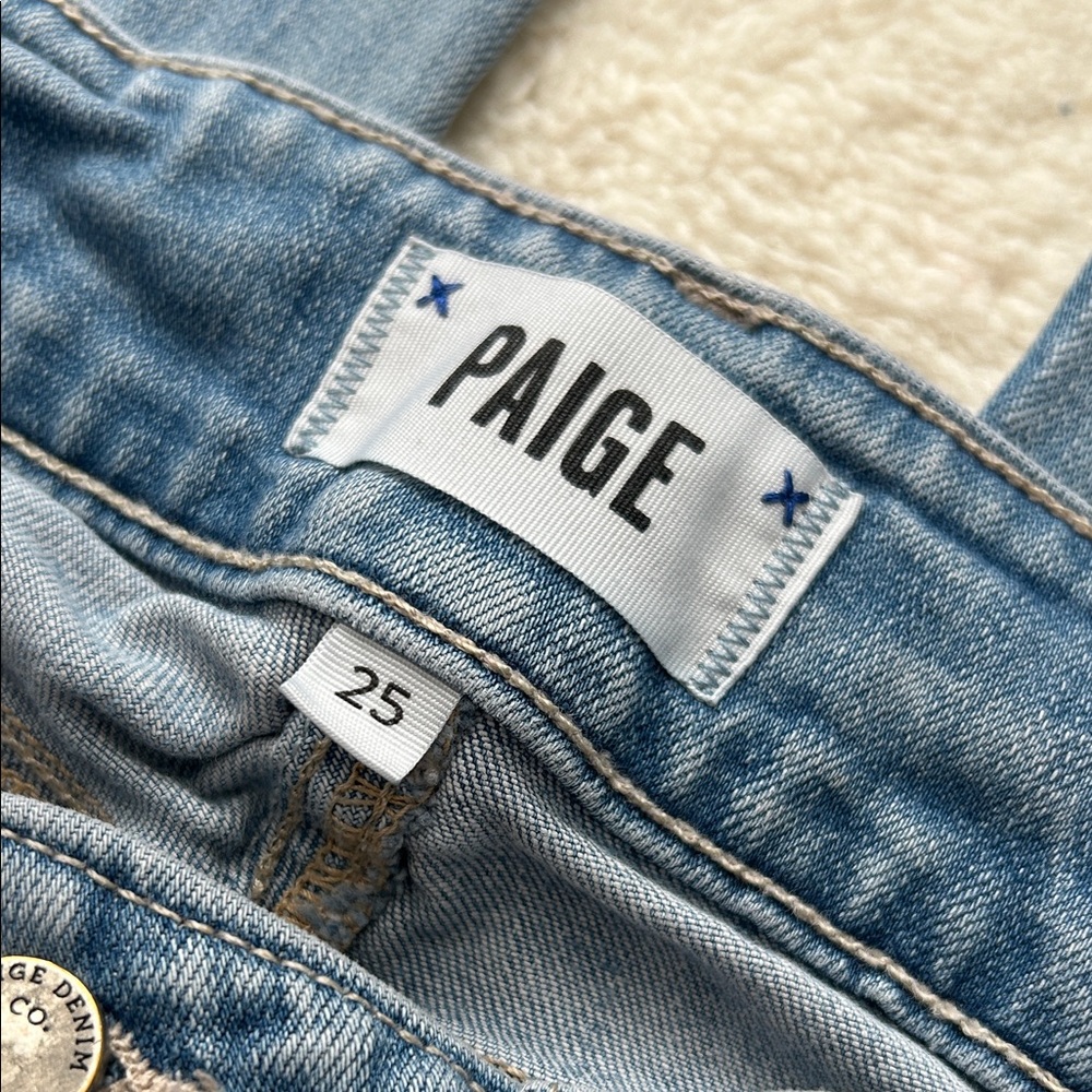 PAIGE High Rise Light Blue Jeans - Picture 4 of 6